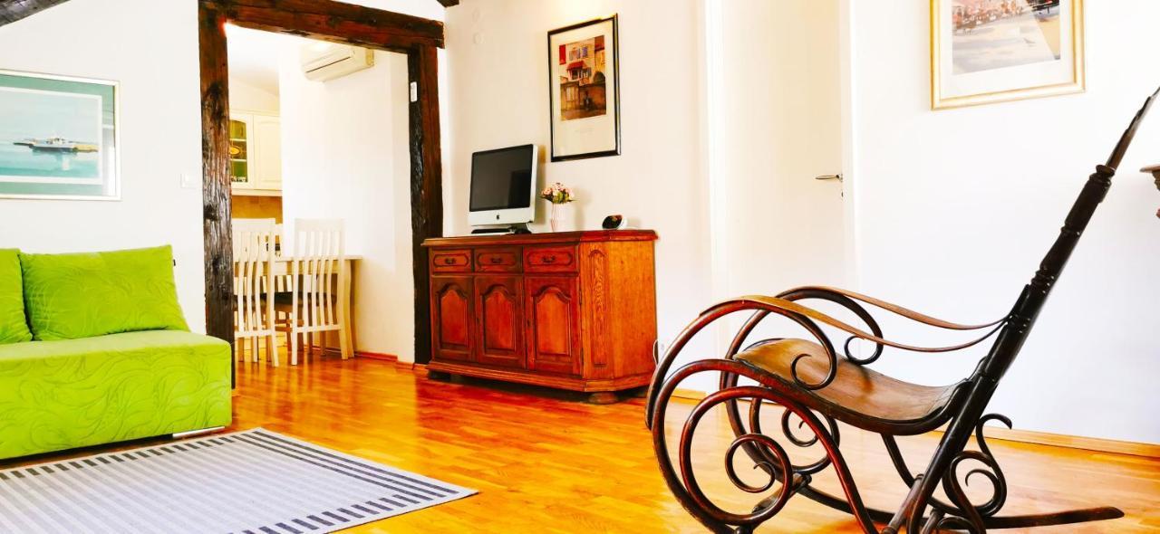 Apartment Pirja スプリト エクステリア 写真