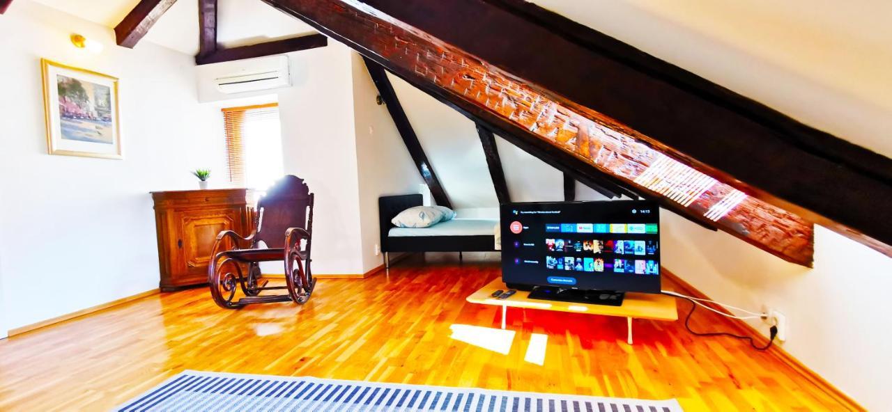 Apartment Pirja スプリト エクステリア 写真