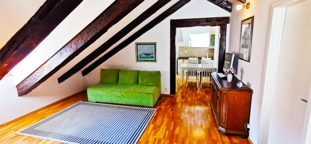 Apartment Pirja スプリト エクステリア 写真