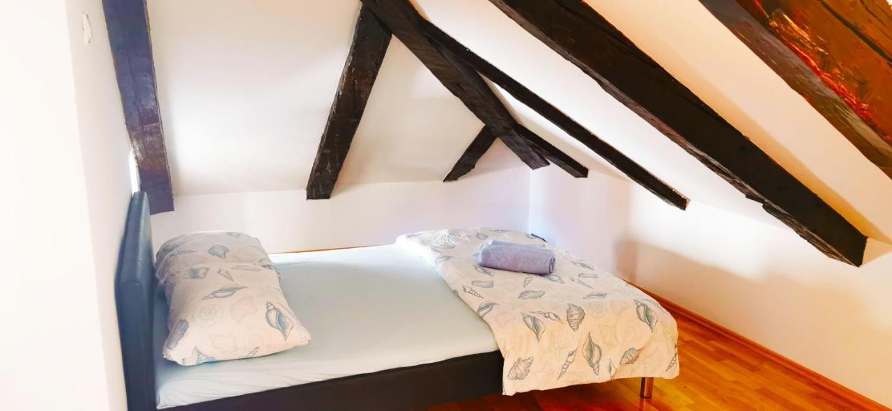 Apartment Pirja スプリト エクステリア 写真